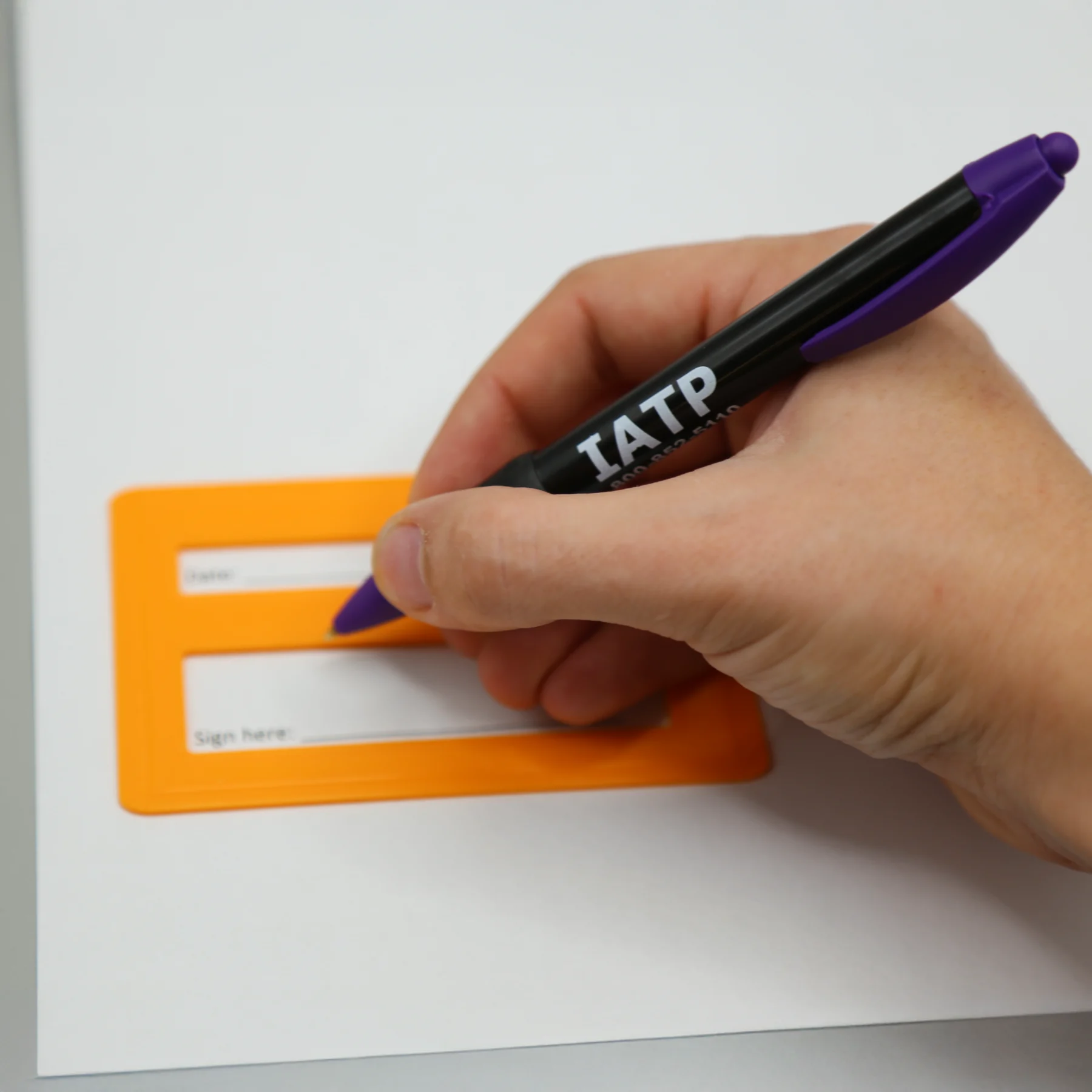 Signature guide in use IATP Pen